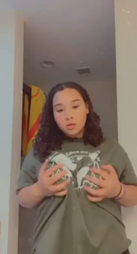 big tits on a big girl;)