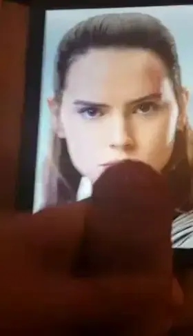 My Quick Cum Tribute to Daisy Ridley (Ray from Star Wars)