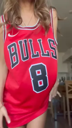 Little dancing for you in my summer outfit 😛