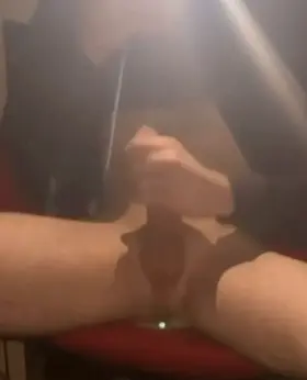 Idk why the quality is bad but hmu to see me cum