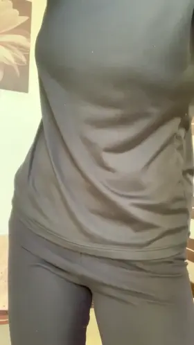 Just seeing if I can make guys hard in seconds