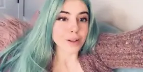 Where would you put your hands first?