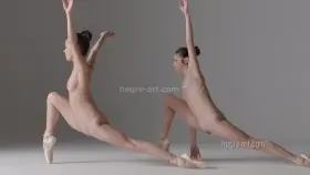 The most beautiful dangles in motion - Julietta and Magdalena