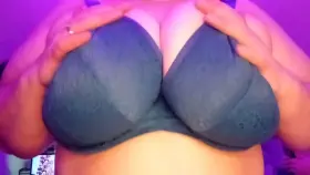 Losing the bra just in time for the weekend 😏 [OC]