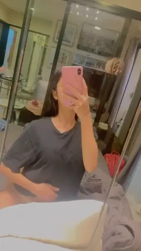 hope that at least one Redditor who is jerking off leaks precum to my video 😇