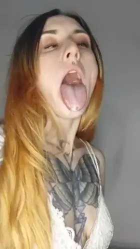 Give me the satisfaction of pleasing you, Daddy 🥺