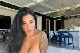 Brittanya Razavi Nude Twerking Video