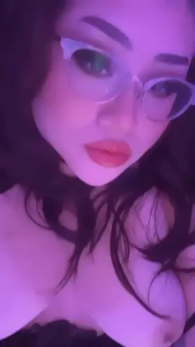 Who wants a feel? 😋