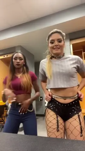 Red Velvet & Tay Conti