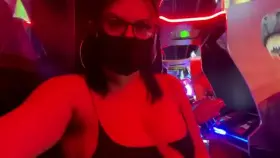 A quick flash at the arcade