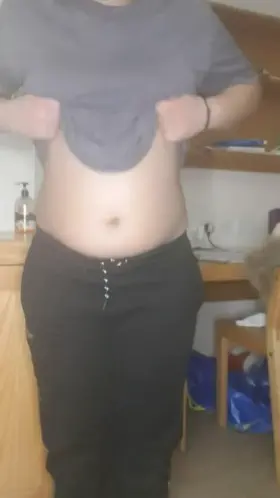 Do you like my thick curvy British Indian body? [F] 19 5FT