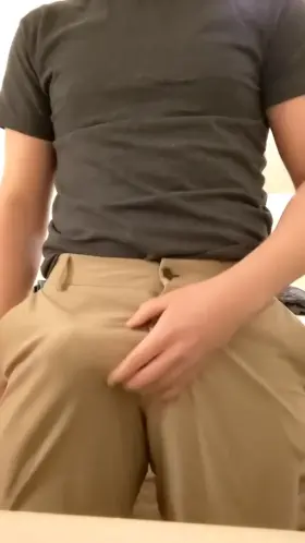 I'm lonely tonight figured I'd share my hard cock