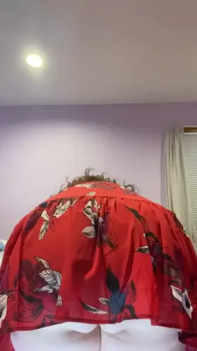 why I can’t keep this dress [f]