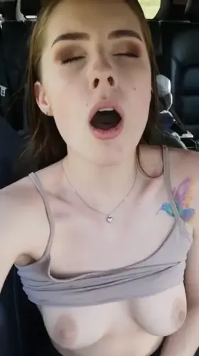 Making rhe ar ride more enjoyable🥰 [F]