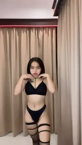 I wish I could wear this every day of the year