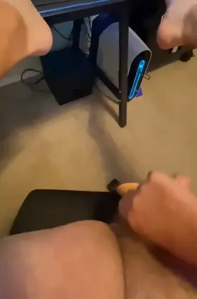 [55] stroking it Sunday, wish I had some help!