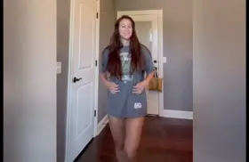 Who likes athletic Moms? [32f]