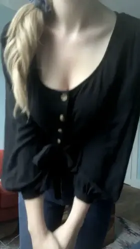 this is my go to first date outfit. what do you think? (👇🔥ALBUM IN THE COMMENTS👇🔥 )