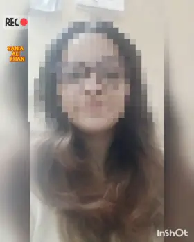 Young Muslim Girl 🧕🏻 Playing with a Vibrator 💊 and Teasing her Lover 😈 [With Audio] 💦