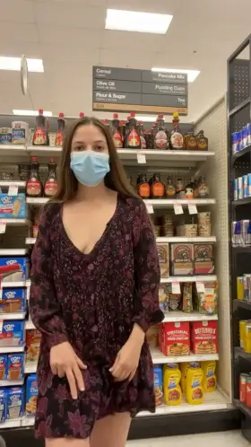 Almost got caught by the guy shopping behind me [f]