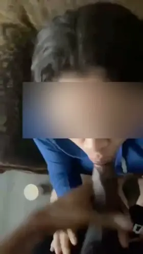 Love nutting on her lips