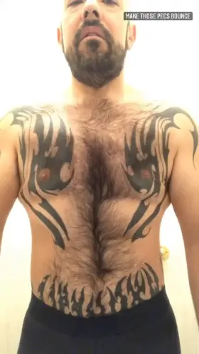(48) Pec bounce on this dad bod