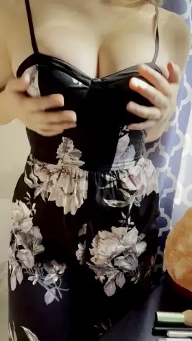 would you last more than 10 minutes with me? (18f)