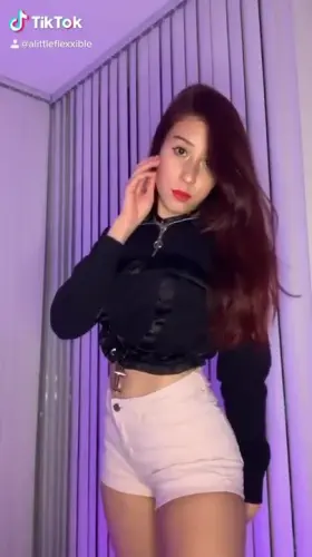 Mucho gusto mamasita