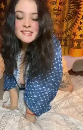 wish u were behind me right nowww