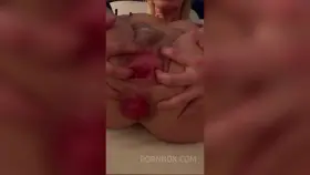 Sindy Rose and Brittany Bardot have a four-hole prolapse contest