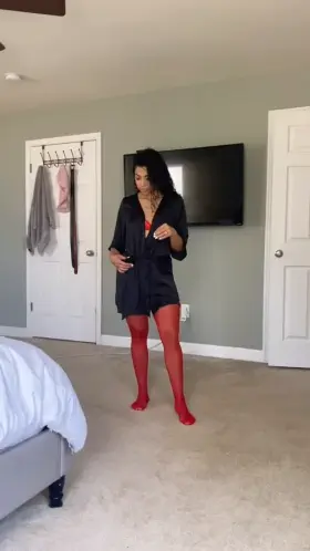 Follow me on onlyfans for the full 14 minute video 😈 no ppv and only $9.99