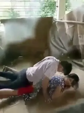 cute gf ki gaand mari or phir blow job. hot video.