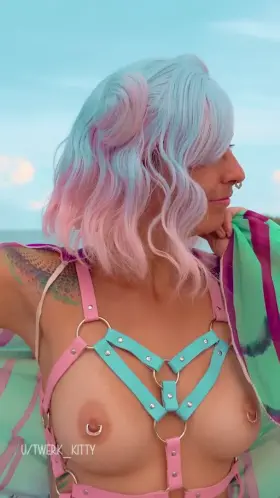 Being free on a sand bar in koh phangan