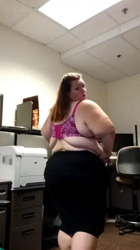 Happy Hump Day Moongazers!!! I have some bumps and curves for you to celebrate with....