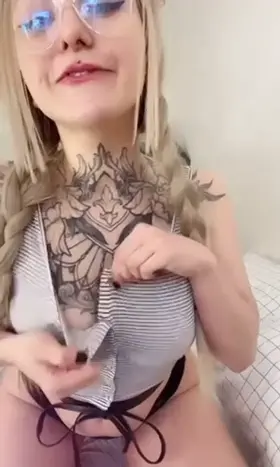 Can you lend me a hand here?