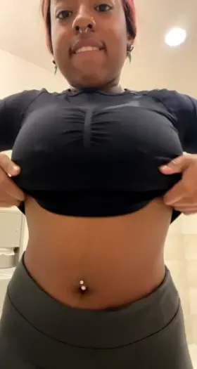 Hey let me flash you!