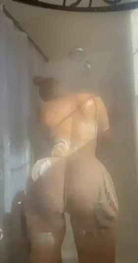 Can I bounce my thick booty on your fat cock? 😉 x