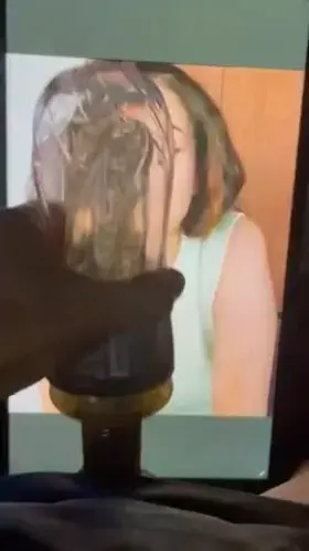 Pokimane fleshlight cumtribute 😮‍💨