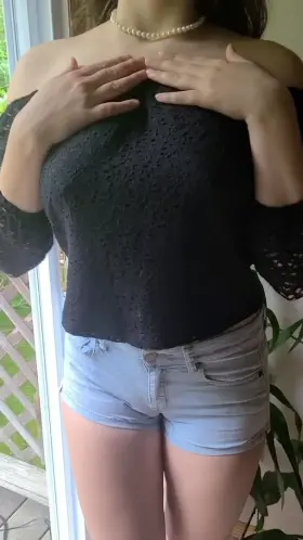 I thought you may appreciate how perfect and perky my tits are (18f)
