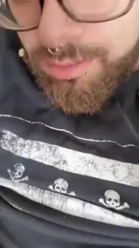 Valentine's Day Head is the BEST gift. Do you agree with me?