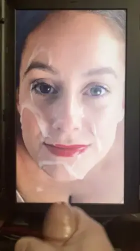 🚨Hot wife double FACIAL🚨