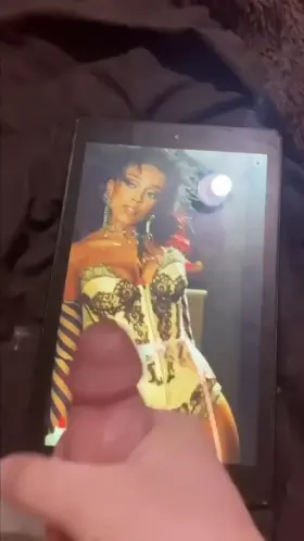 2 shots for the contest winner, Doja