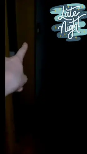 (WATCH WITH SOUND) I was afraid to pee at night after watching a scary movie, so I called my college professor for help [18f][37m]...