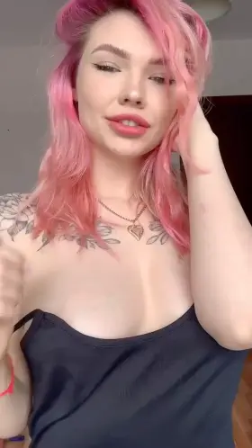 Does pink hair suit me?