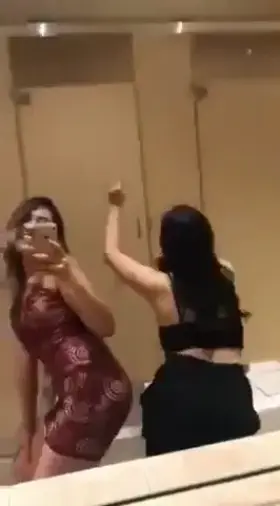 Mexicanas celebrating their 18th birthday