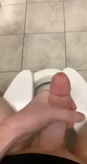 Public Big Dick Cum Cumshot Caught