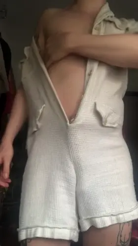 Perfect curve for deep fucking your throat