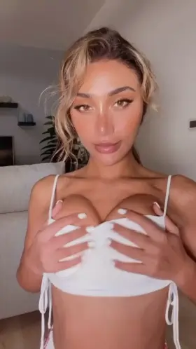 If you were my teacher would you appreciate my outfit?