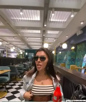 Bigtits flashing [6:00]