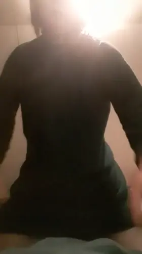 Showing off my dress and body 🤭